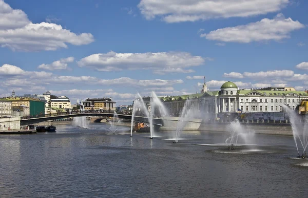 Москва, фонтаны — стоковое фото