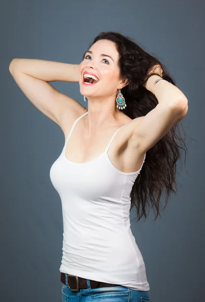 Schöne lachende Frau — Stockfoto