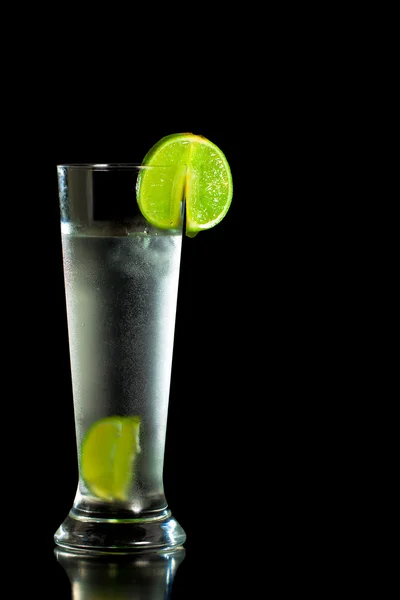 Fresh cold drink with lime — Stock Photo, Image
