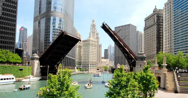 市中心芝加哥海傍、 美国伊利诺伊 免版税图库照片