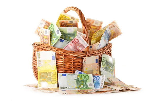 Composición con billetes en euros en canasta de mimbre —  Fotos de Stock