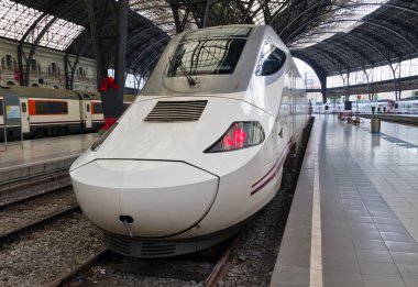 TGV. yüksek hızlı tren