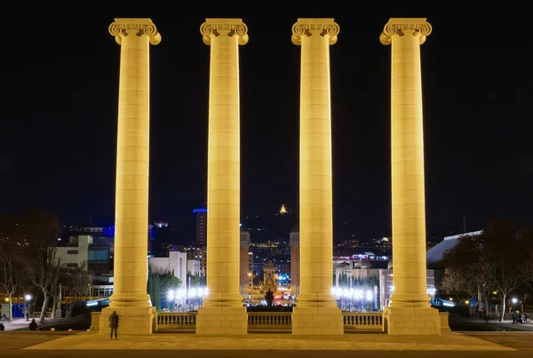 Colunas sobre a Placa De Espanya — Fotografia de Stock