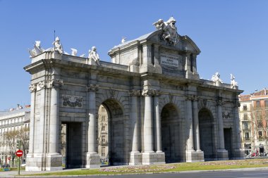 Puerta de alcala. Alcala kapısı Madrid