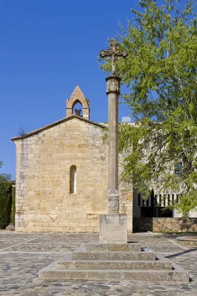 Kloster von Santa Maria de Poblet Kreuz — Stockfoto