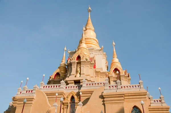 Тайська храм пагода — стокове фото