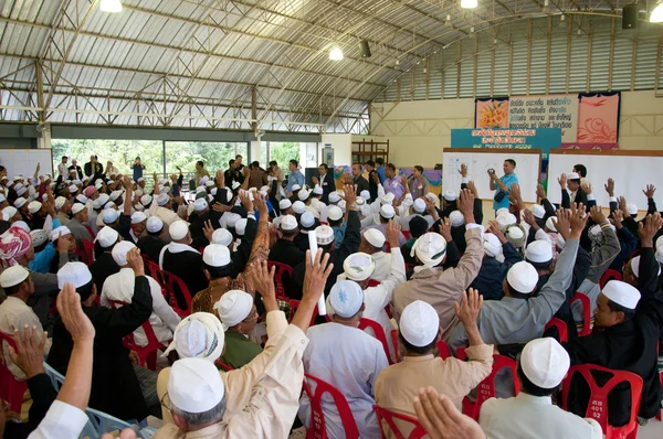 Yala, Tajlandia - 24 listopada: niezidentyfikowane islamskich religijnych chie — Zdjęcie stockowe