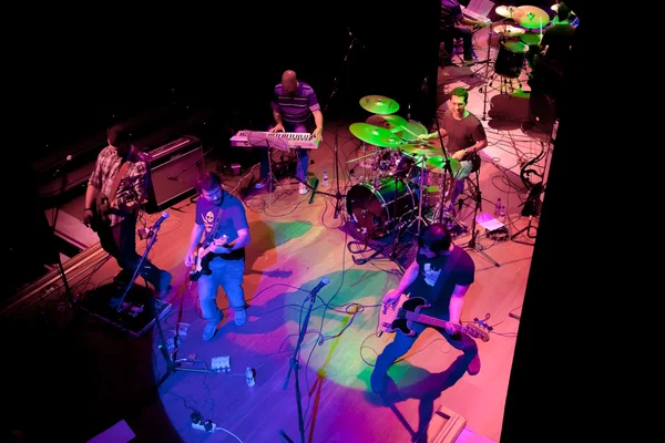 Konsert av gruppen av indie pop, champagne på apr 24, 2009 — Stockfoto