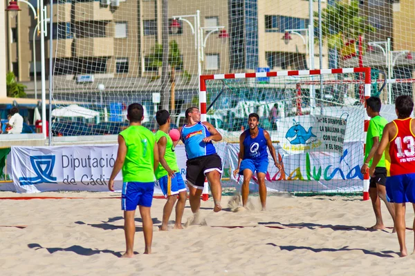 Partido de la 19ª liga de balonmano playa, Cádiz — Foto de Stock