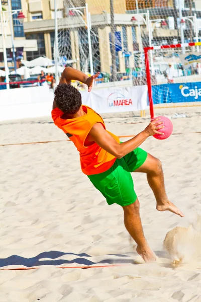 Partita del 19esimo campionato di pallamano da spiaggia, Cadice — Foto Stock
