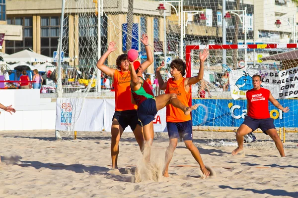 Wedstrijd van de 19e Liga van strand handbal, cadiz — Stockfoto