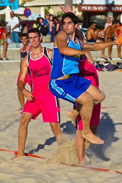 Матч 19-й лиги пляжного гандбола, Кадис — стоковое фото