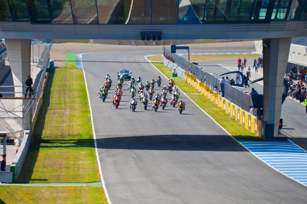 เริ่มการแข่งขัน Moto2 ของ CEV Championship — ภาพถ่ายสต็อก