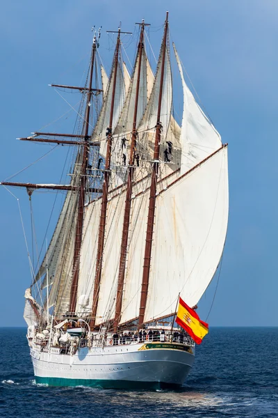 Loď juan Sebastián elcano de — Stock fotografie