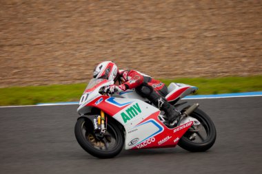 Matthew v. davies piloot van 125cc in het cev