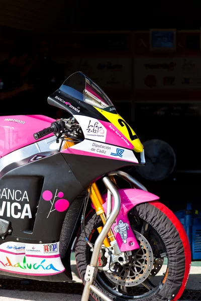伊万 · 莫雷诺试点的 moto2 cev 冠军 — 图库照片