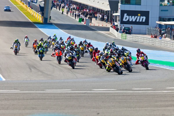 Início da corrida de Moto2 do Campeonato CEV — Fotografia de Stock