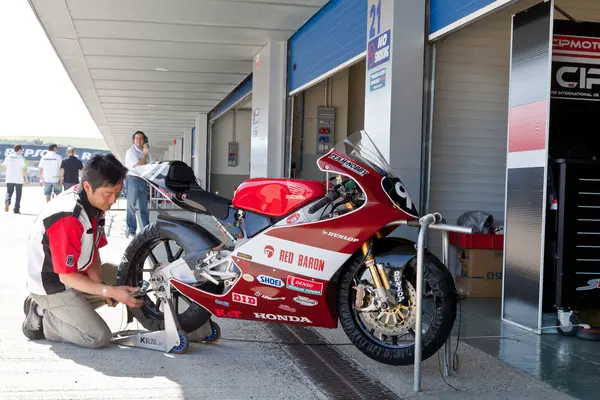 Mori Syunya piloto de 125cc do Campeonato CEV — Fotografia de Stock