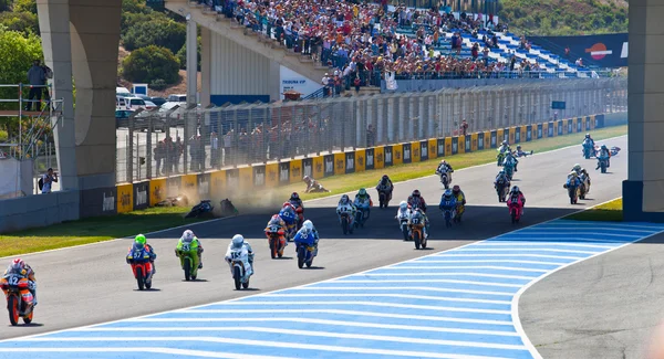 Uneven begin of the race of 125cc of the CEV Championship — Stock Photo, Image