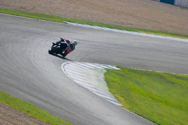 Пилот мотоцикла Supersport на чемпионате Испании — стоковое фото