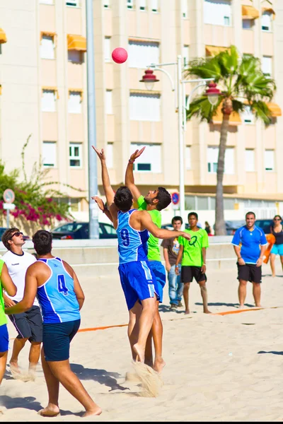 Spiel der 19. Beachhandball-Liga, cadiz — Stockfoto