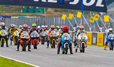 Voleybol Şampiyonası, Kasım 2011