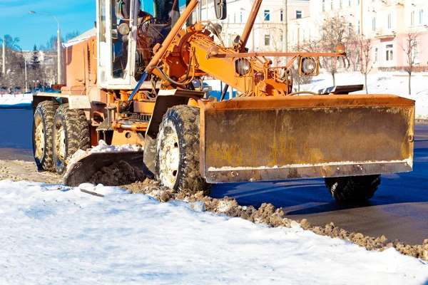 Rascador de carretera eliminación de nieve — Foto de Stock