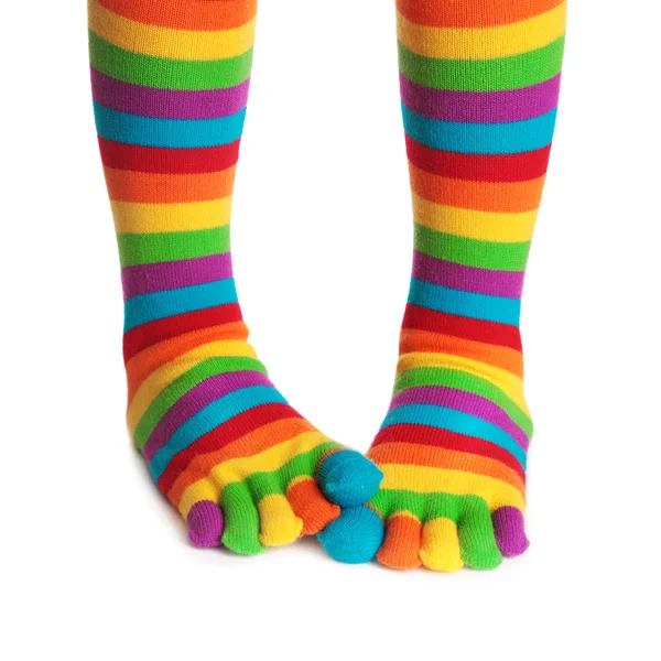 Разноцветные полосатые носки — стоковое фото