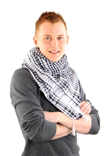 Gelukkig man pronken zijn sjaal — Stockfoto