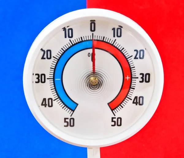 Termometr na zewnątrz — Zdjęcie stockowe