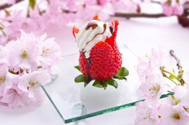 Strawberries with cream clipart