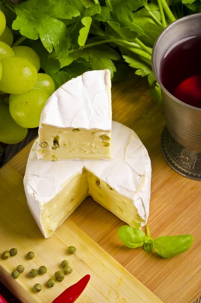 Diferentes tipos de queijo — Fotografia de Stock