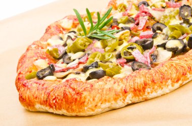 lezzetli ev pişmiş biberli pizza