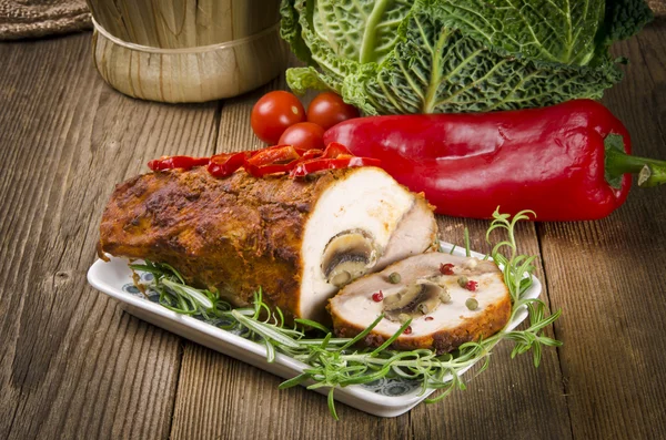 Fleisch Rindfleisch Olive mit Paprika — Stockfoto