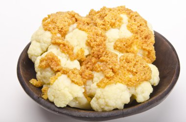 Cauliflower with breadcrumbs