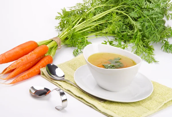 Sopa de zanahoria con verduras de primavera — Foto de Stock