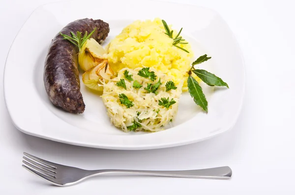 Krupniok ไส้กรอกเลือดแบบดั้งเดิมในอาหารโปแลนด์ — ภาพถ่ายสต็อก