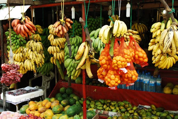 Straat vruchten winkel in sri-lanka — Stockfoto