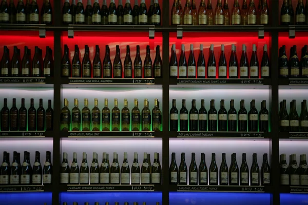 Vine bottle — Stock Photo, Image