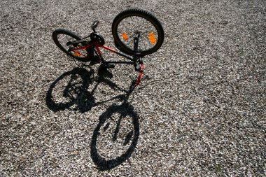 Child bike and shade