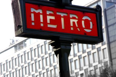 Paris'te metro