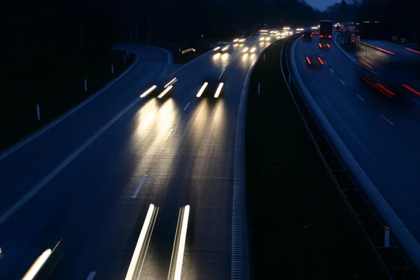 Natt trafik — Stockfoto