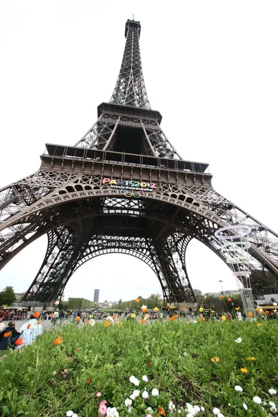 Turisté v Paříži — Stock fotografie
