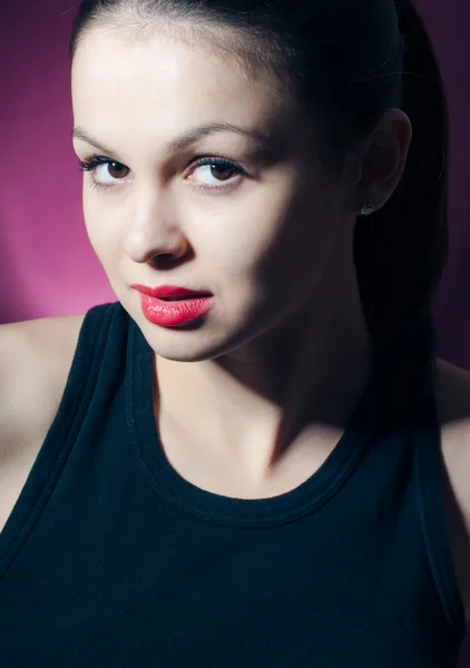 Young beautiful woman — Stock Photo, Image