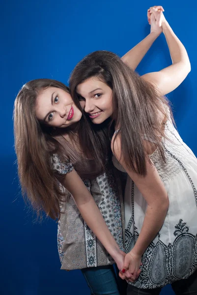 Felices amigos adolescentes —  Fotos de Stock
