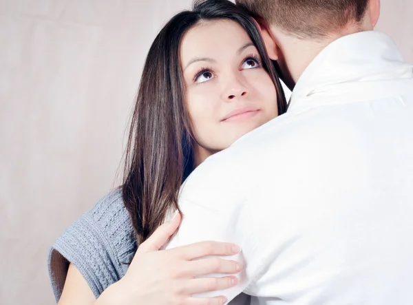 Šťastný mladý pár — Stock fotografie