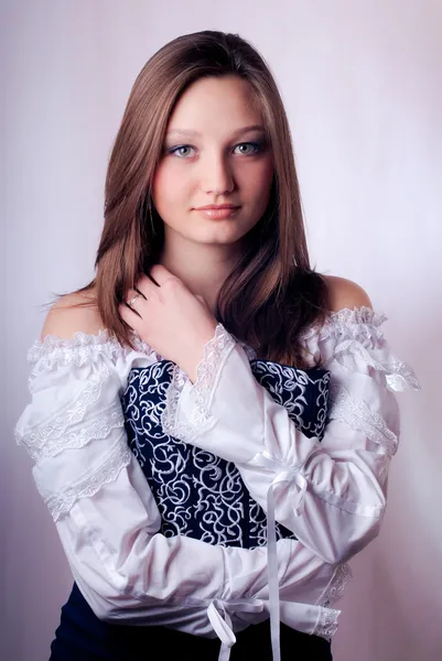 Young pretty woman studio portrait — Stock Photo, Image