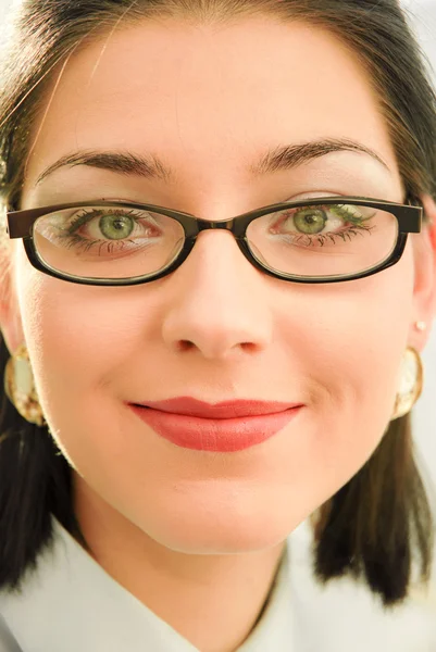 Una mujer con gafas cuadradas —  Fotos de Stock