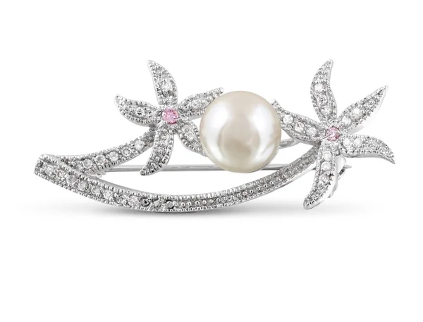 分離された真珠と銀のブローチ — ストック写真