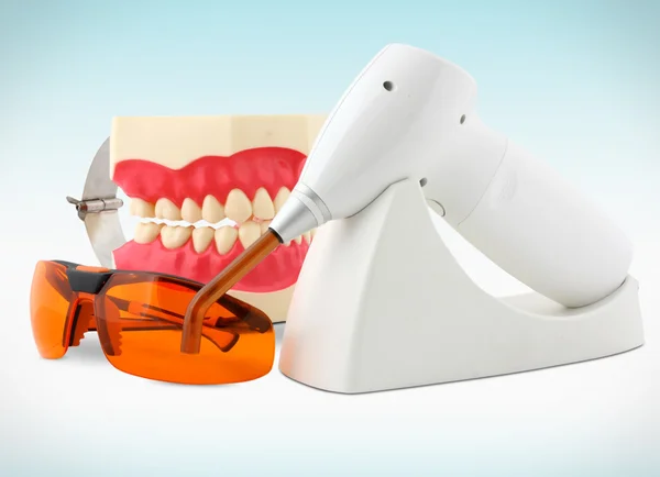 Οδοντιατρικός εξοπλισμός — Φωτογραφία Αρχείου